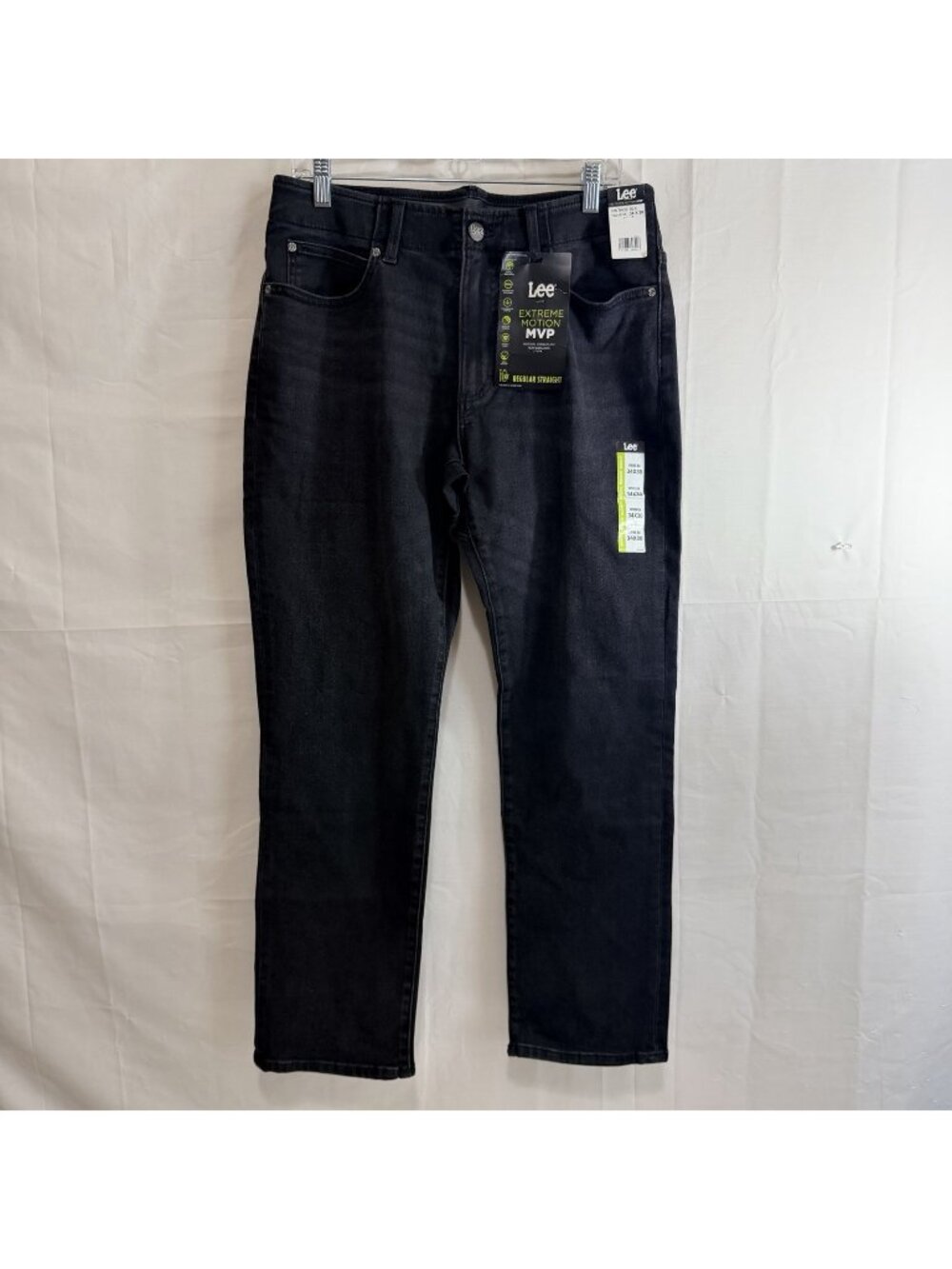 MEN'S EXTREME MOTION MVP REGULAR STRAIGHT DENIM JEAN VINTAGE BLACK 34x30”